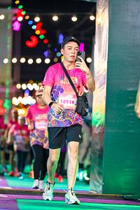 BIB: 660, 18919
                            <button type="button" onclick="openModal(24688542)" class="btn btn-primary btn-sm float-right btn-popup" data-toggle="modal" data-target=".modal-high-quality">
                        <i class="fas fa-shopping-cart"></i> Add to Cart
                    </button>
                                            <button type="button" onclick="isThisMe(24688542, true)" class="btn btn-success btn-sm float-right btn-popup btn-isme hidden" data-toggle="tooltip" data-placement="bottom" title="นี่คือรูปของคุณใช่ไหม คลิกที่นี่เพื่อเอาเข้าอัลบั้ม">
                        <i class="fas fa-plus"></i> Add to album
                    </button>
                    <button type="button" onclick="isThisMe(24688542, false)" class="btn btn-warning btn-sm float-right btn-popup btn-isnotme hidden">
                        <i class="fas fa-ban"></i> Remove from album
                    </button>